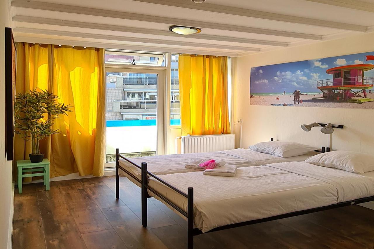 The Flying Pig Beach Hostel Нордвик Екстериор снимка